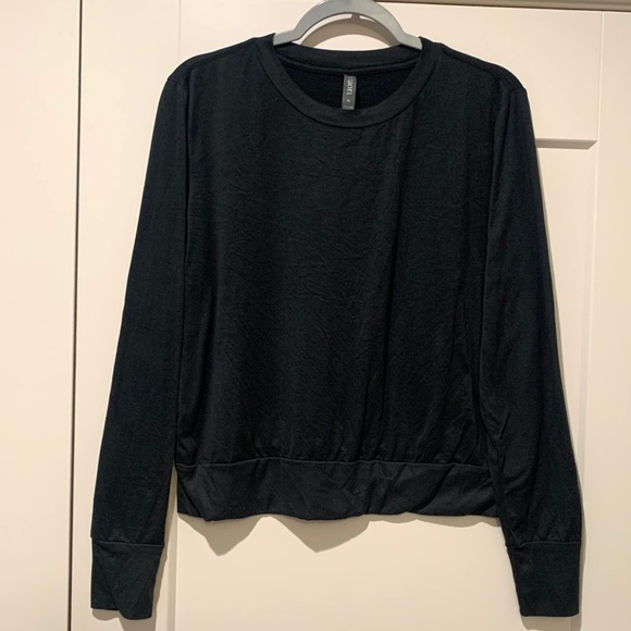 Vuori Daydream Crew Black Long Sleeve Tee T-Shirt Women's XL - Picture 3 of 8